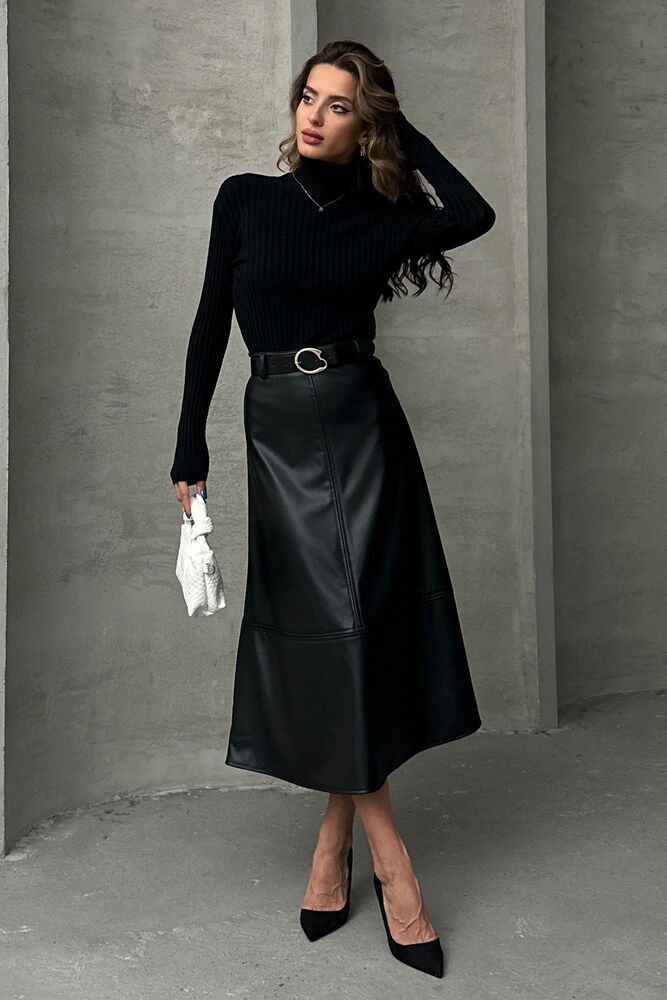 Leather belted skirt