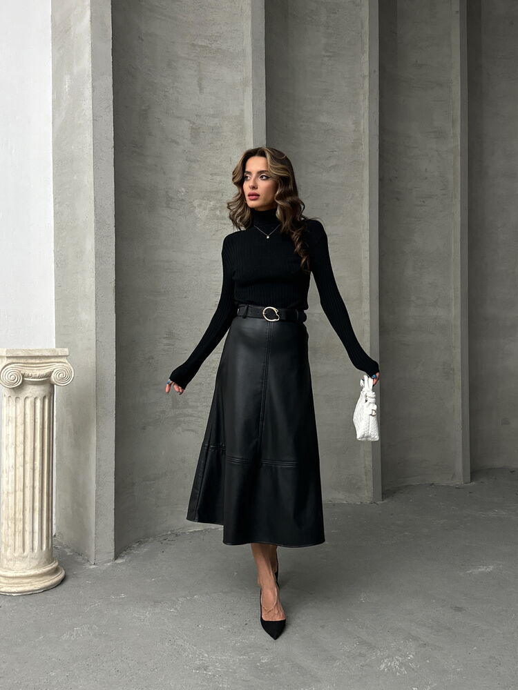 Leather belted skirt