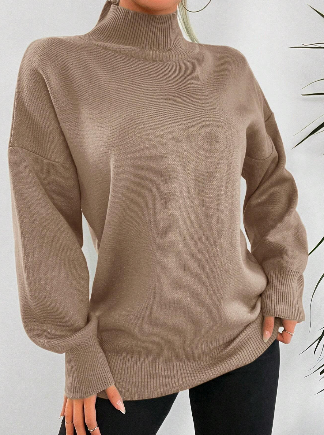 Plain knitted blouse