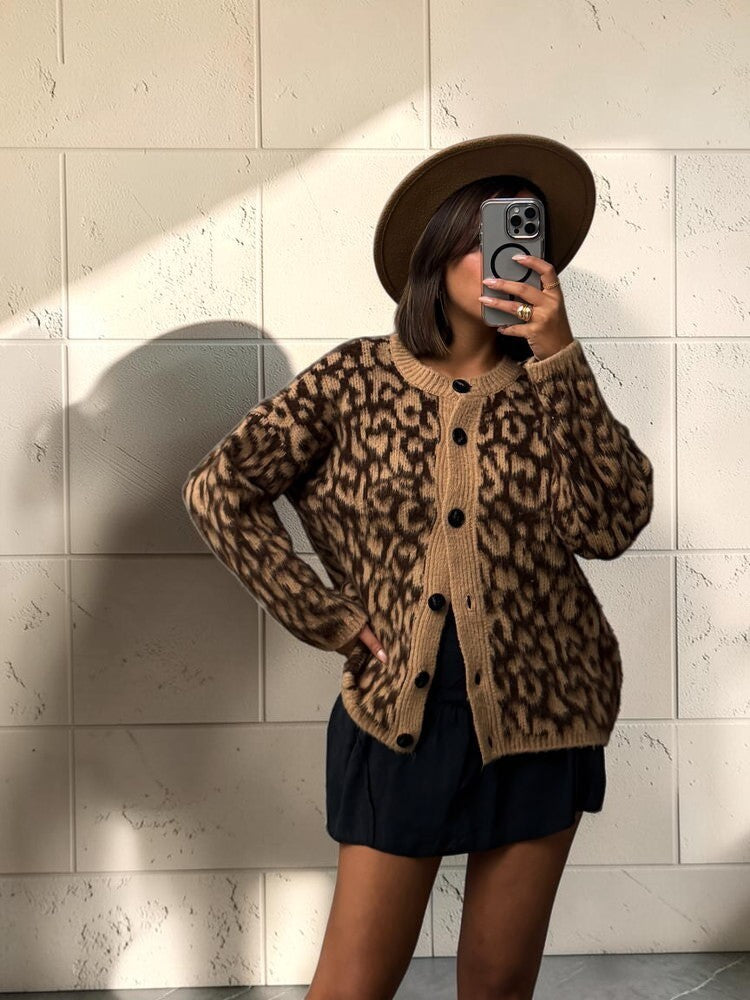 Leopard knitted cardigan
