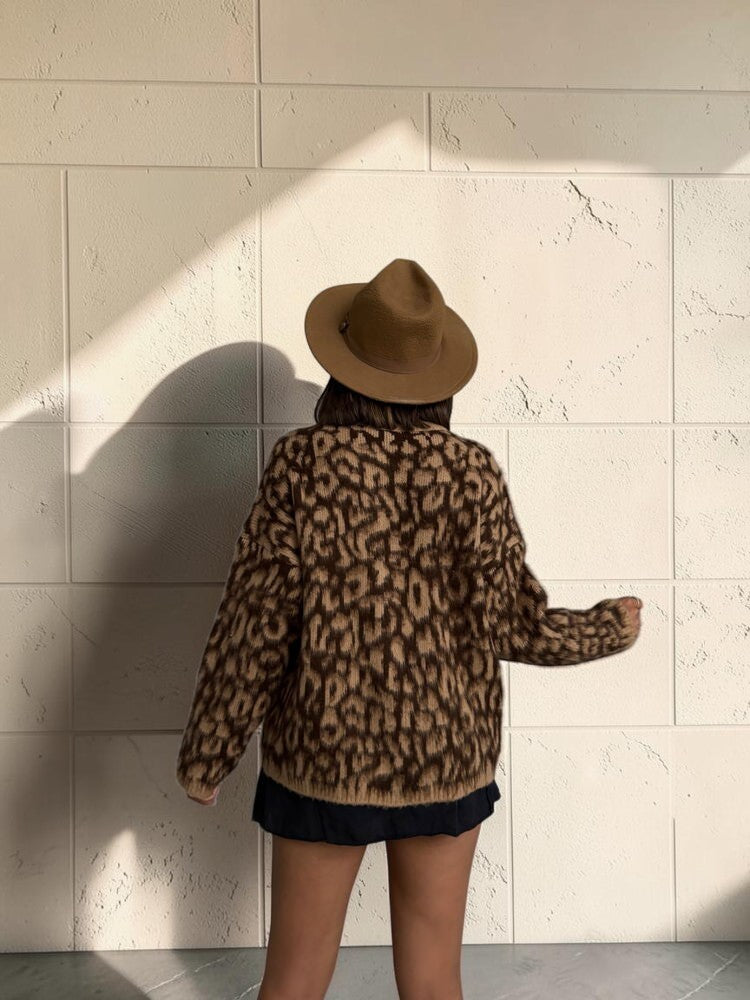 Leopard knitted cardigan
