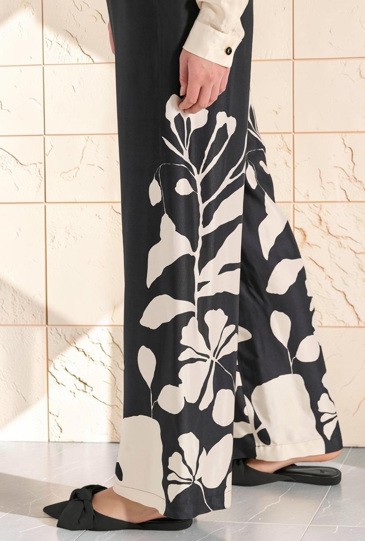 Wide Leg Trousers